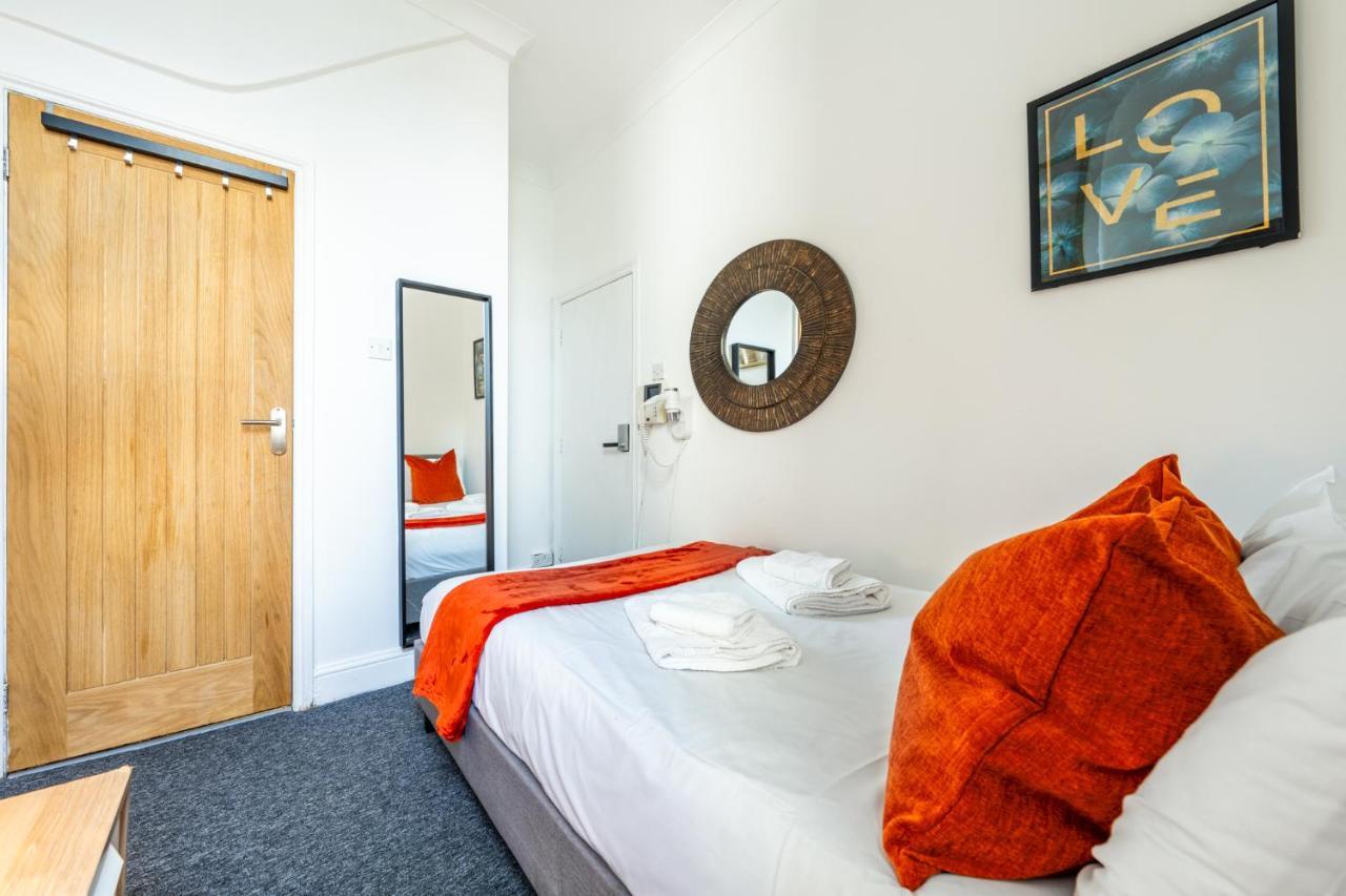 Aparthotel The Buross - Aldgate Londra Esterno foto