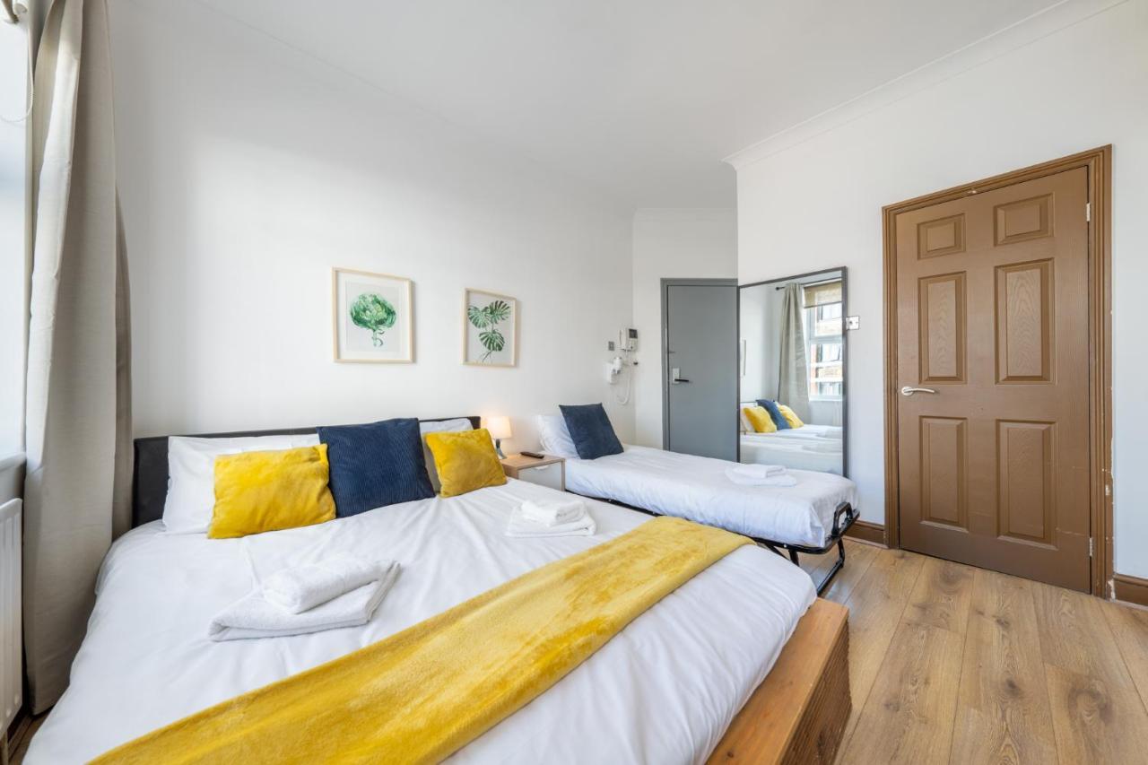 Aparthotel The Buross - Aldgate Londra Esterno foto