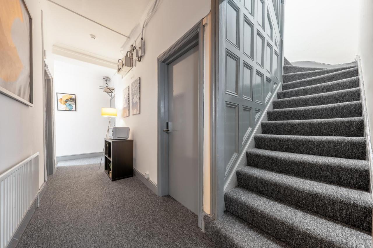 Aparthotel The Buross - Aldgate Londra Esterno foto