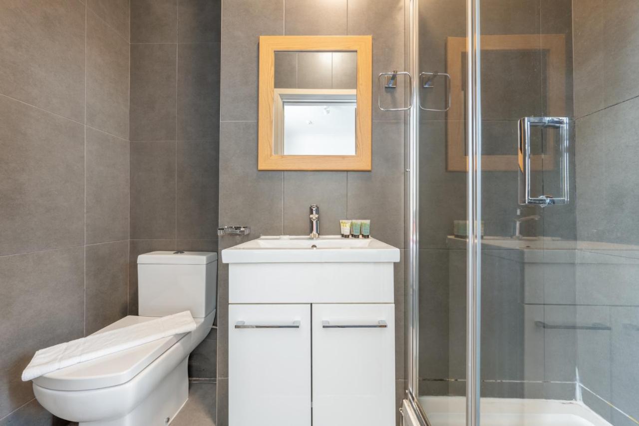 Aparthotel The Buross - Aldgate Londra Esterno foto